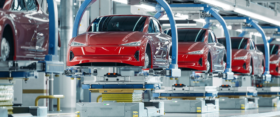 The Electric Vehicle Transition: Long-Term Outcomes and Short-Term Uncertainties